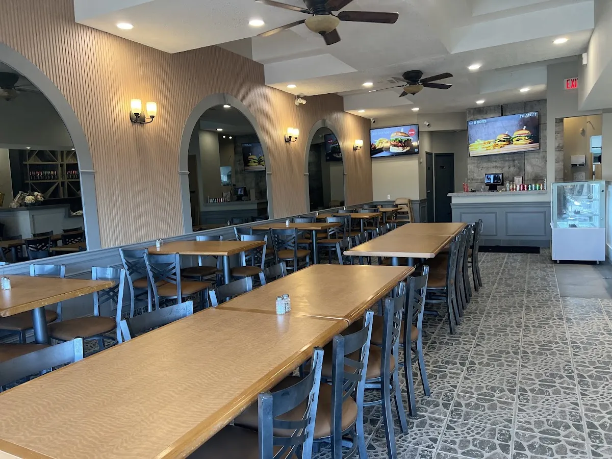 B Boyz The Burger Architect-Vaughan in Vaughan
