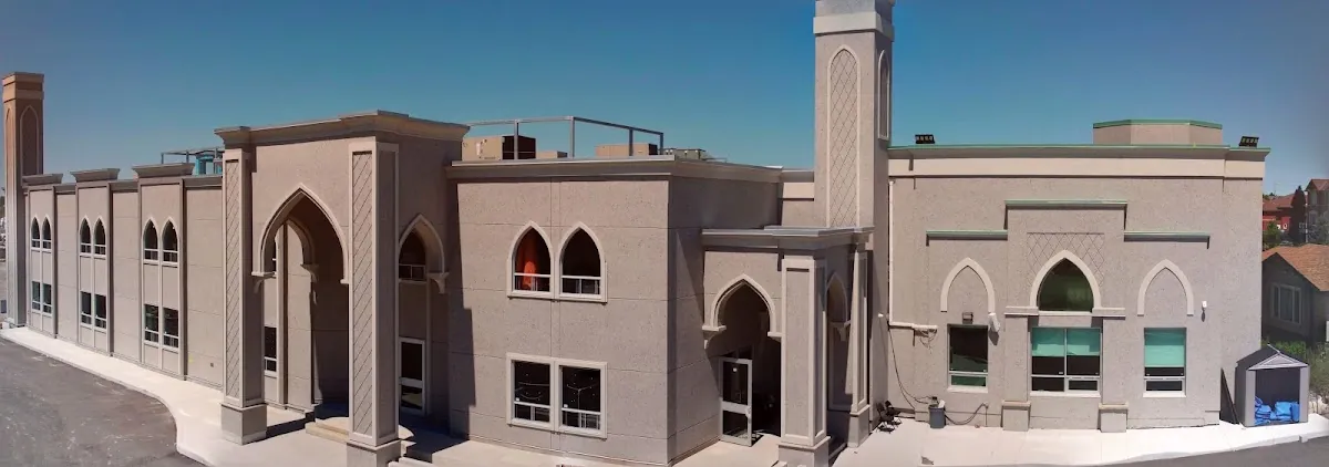 Masjid Al-Farooq in Mississauga