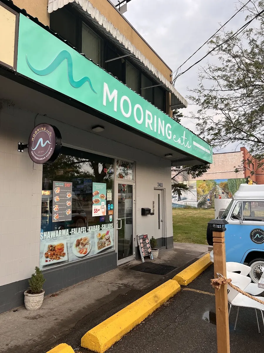 Mooring Eats Shawarma in Toronto
